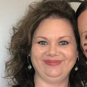 Meet your Posher, Ivy